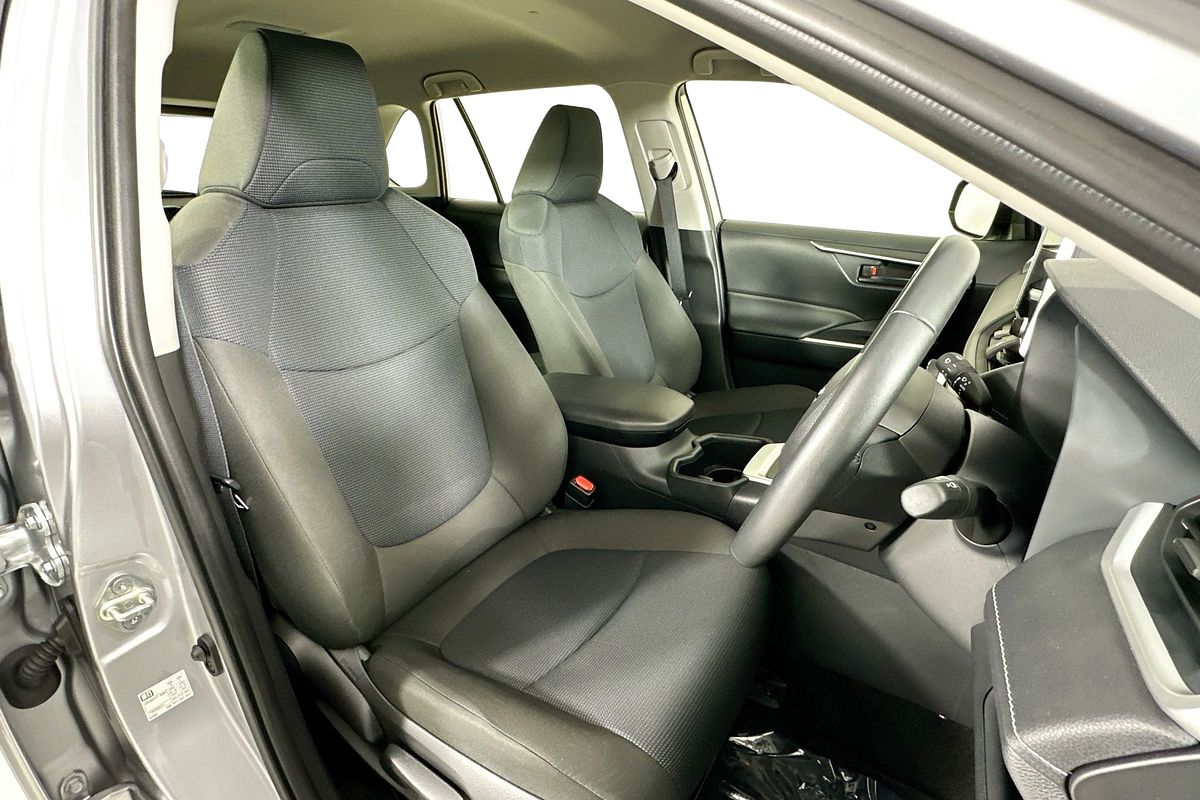 2024 Toyota RAV4 GX (2WD) HYBRID AXAH52R
