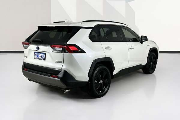2021 Toyota RAV4 CRUISER (2WD) HYBRID AXAH52R