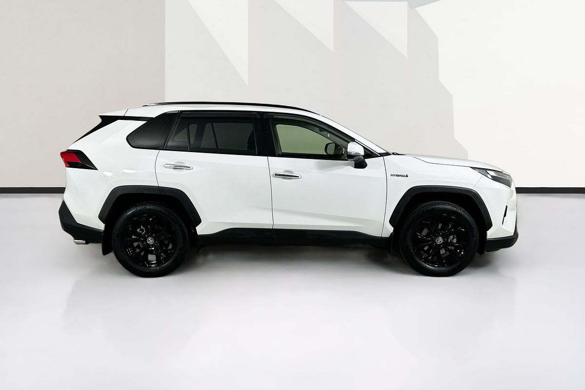 2022 Toyota RAV4 CRUISER (2WD) HYBRID AXAH52R