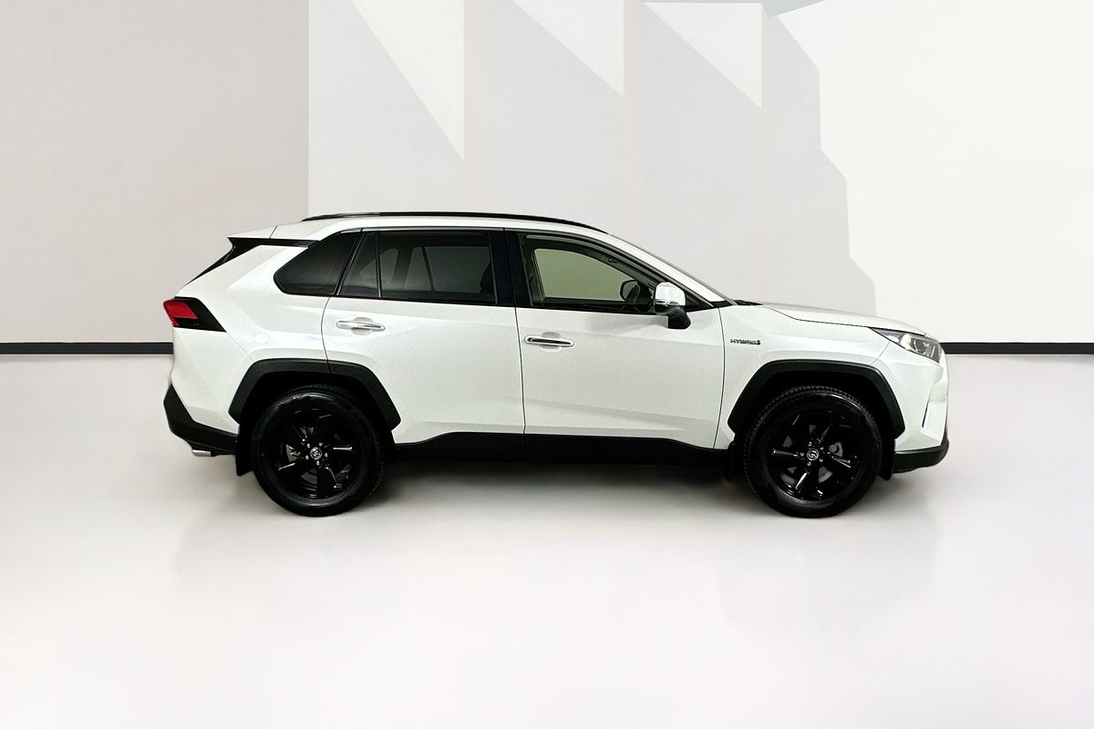 2020 Toyota RAV4 CRUISER (2WD) HYBRID AXAH52R
