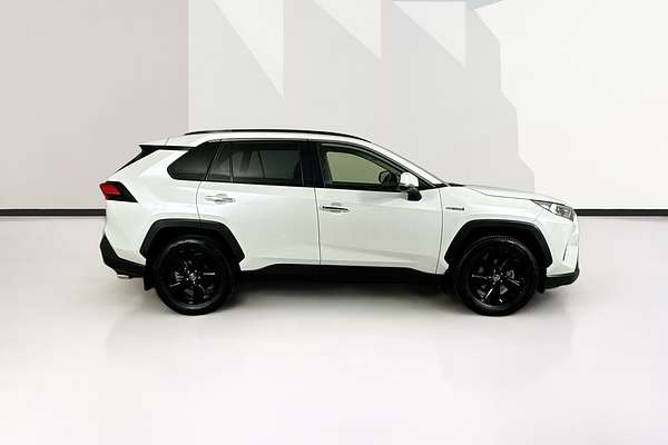 2020 Toyota RAV4 CRUISER (2WD) HYBRID AXAH52R