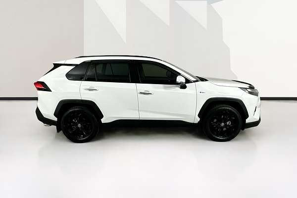 2025 Toyota RAV4 CRUISER (2WD) HYBRID AXAH52R