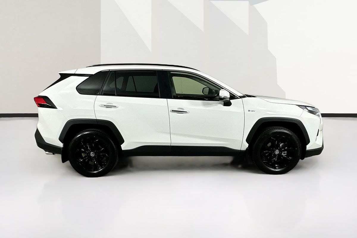 2025 Toyota RAV4 CRUISER (2WD) HYBRID AXAH52R
