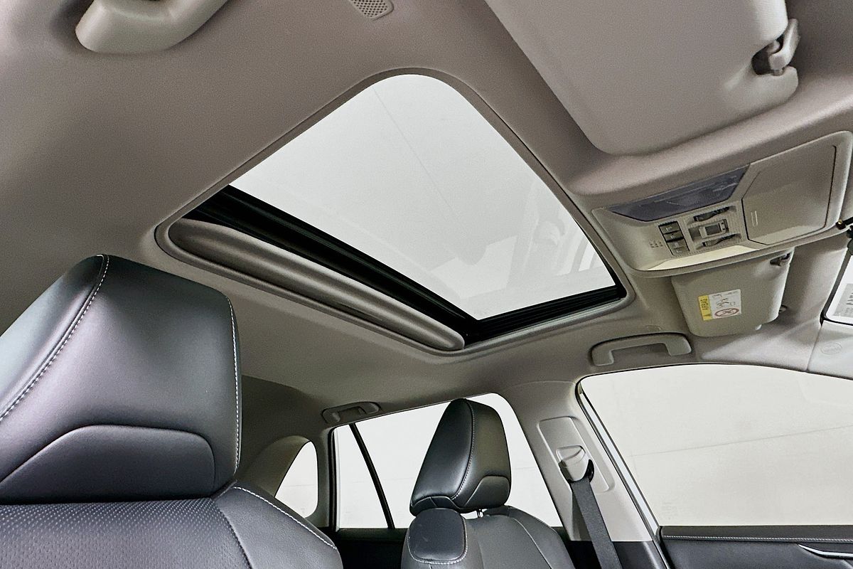 2023 Toyota RAV4 CRUISER (2WD) HYBRID AXAH52R