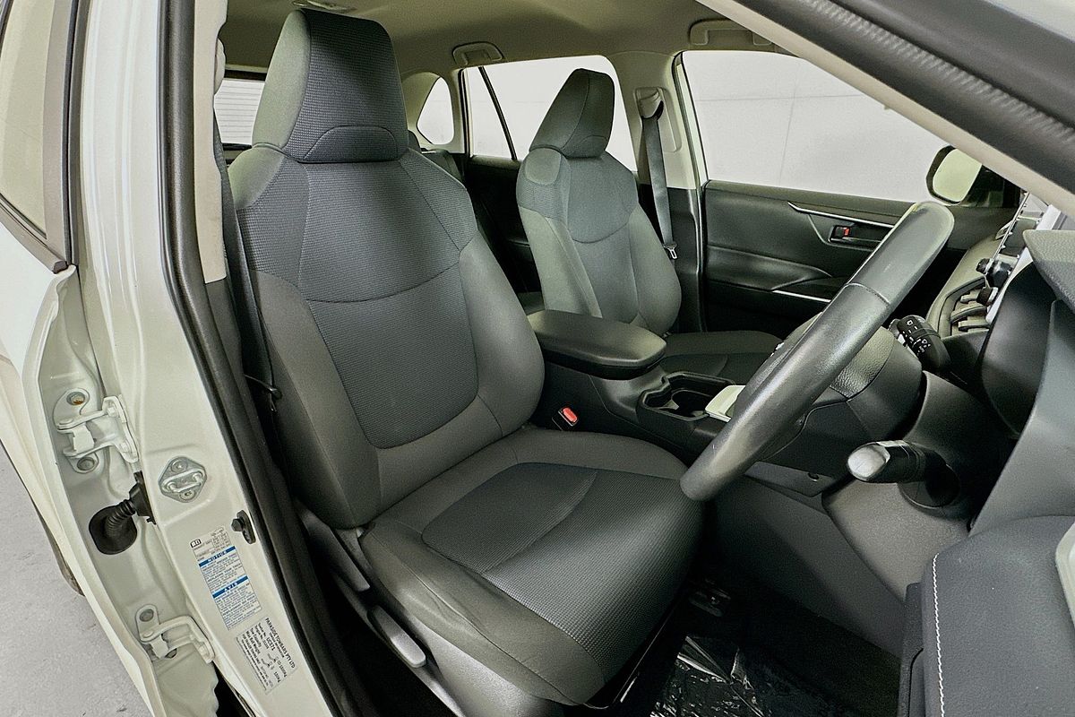 2020 Toyota RAV4 GX (AWD) HYBRID AXAH54R