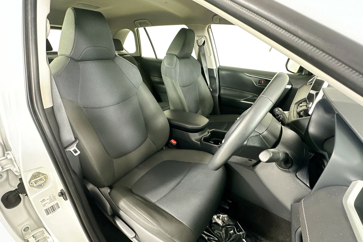 2024 Toyota RAV4 GX (AWD) HYBRID AXAH54R