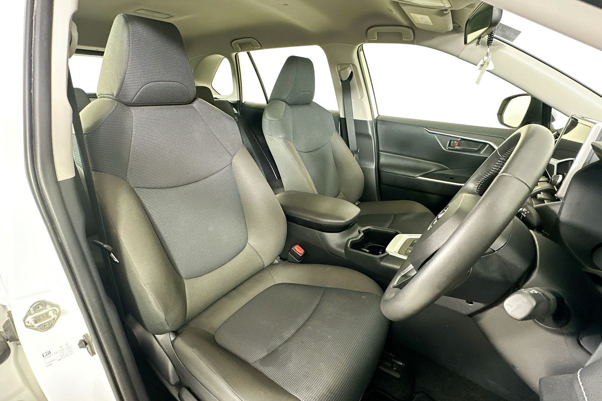 2024 Toyota RAV4 GX (AWD) HYBRID AXAH54R