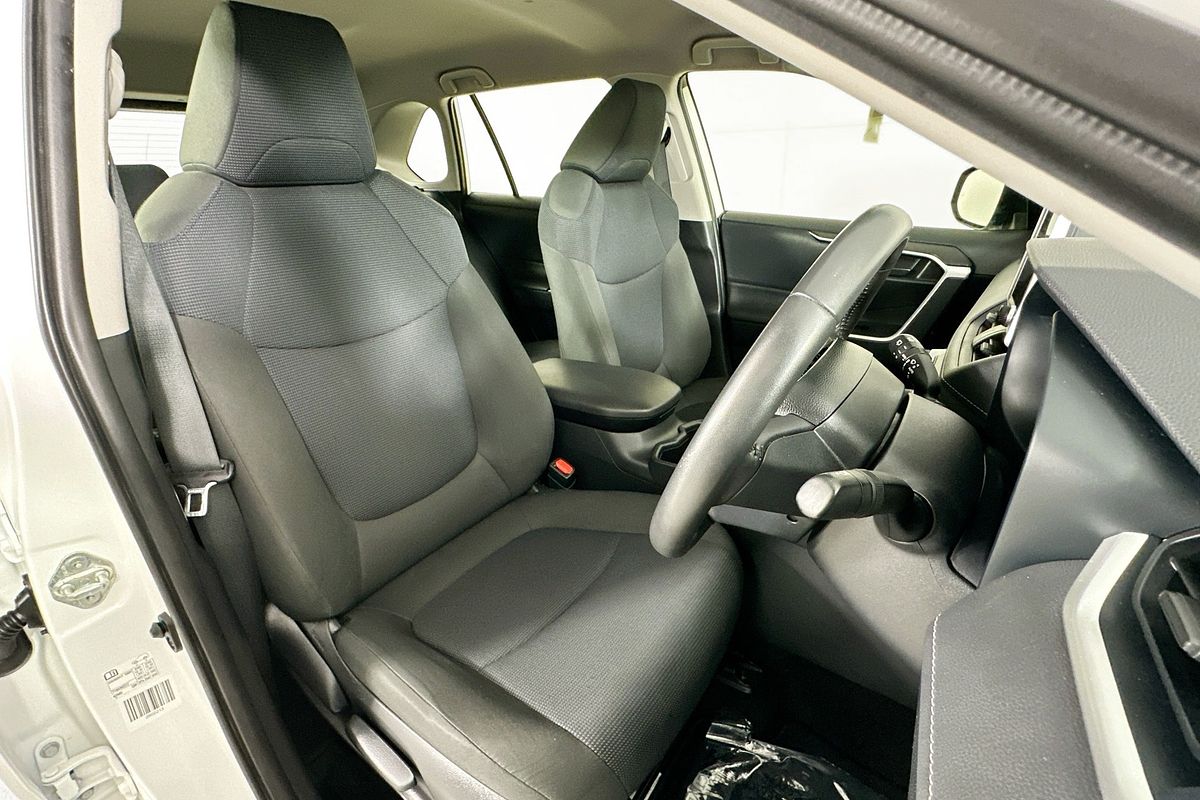 2024 Toyota RAV4 GX (AWD) HYBRID AXAH54R