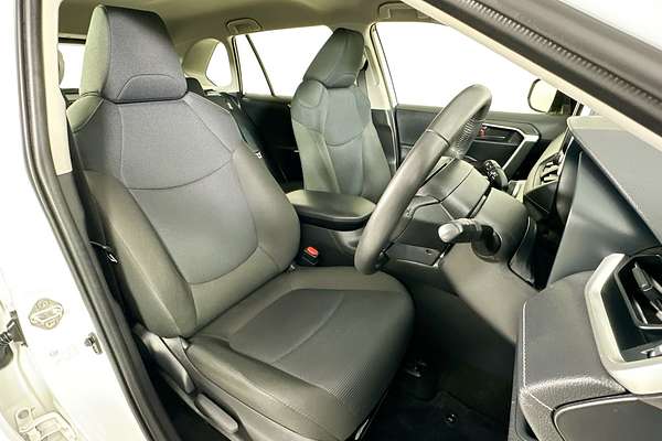 2024 Toyota RAV4 GX (2WD) HYBRID AXAH52R