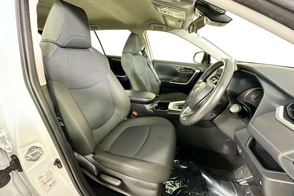 2024 Toyota RAV4 GX (2WD) HYBRID AXAH52R