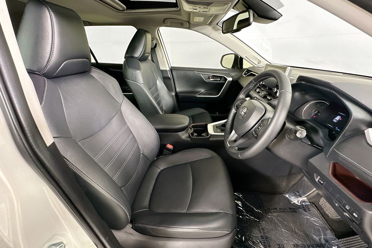 2021 Toyota RAV4 CRUISER (2WD) HYBRID AXAH52R