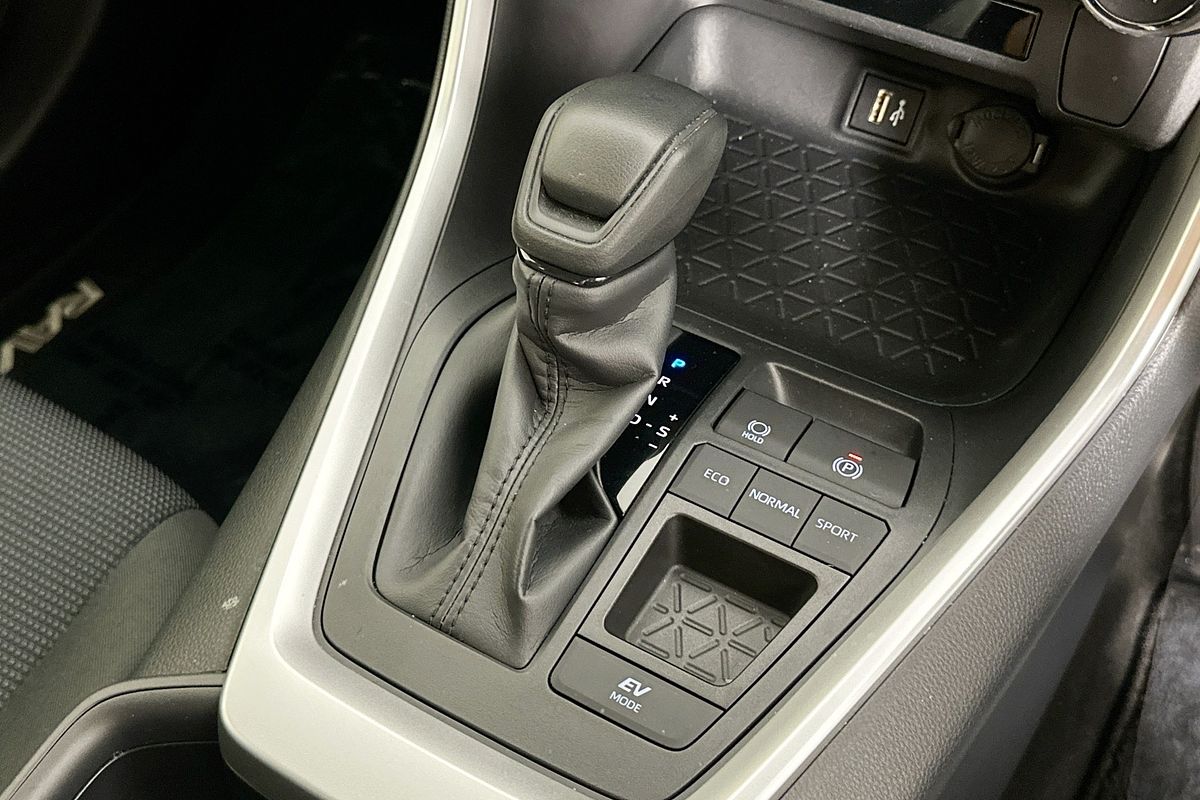 2025 Toyota RAV4 GX (2WD) HYBRID AXAH52R