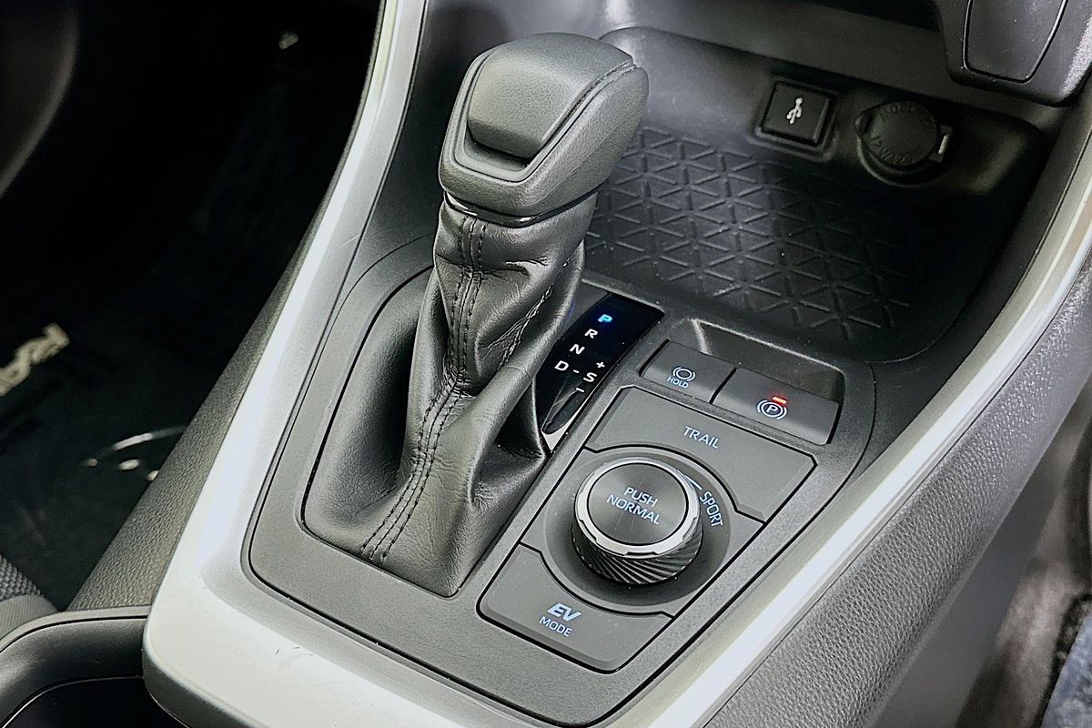 2020 Toyota RAV4 GX (AWD) HYBRID AXAH54R