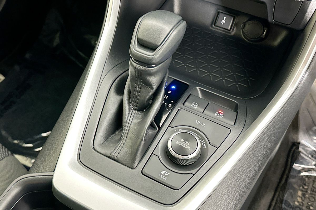 2021 Toyota RAV4 GX (AWD) HYBRID AXAH54R