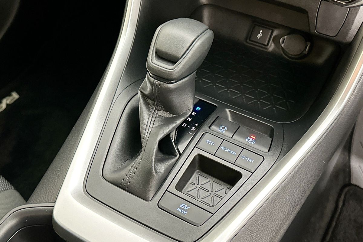 2021 Toyota RAV4 GX (2WD) HYBRID AXAH52R