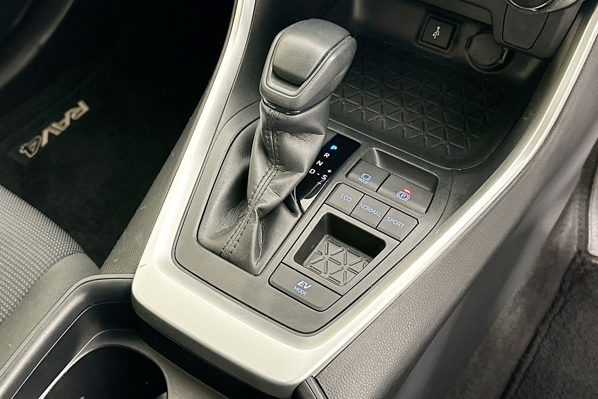2021 Toyota RAV4 GX (2WD) HYBRID AXAH52R