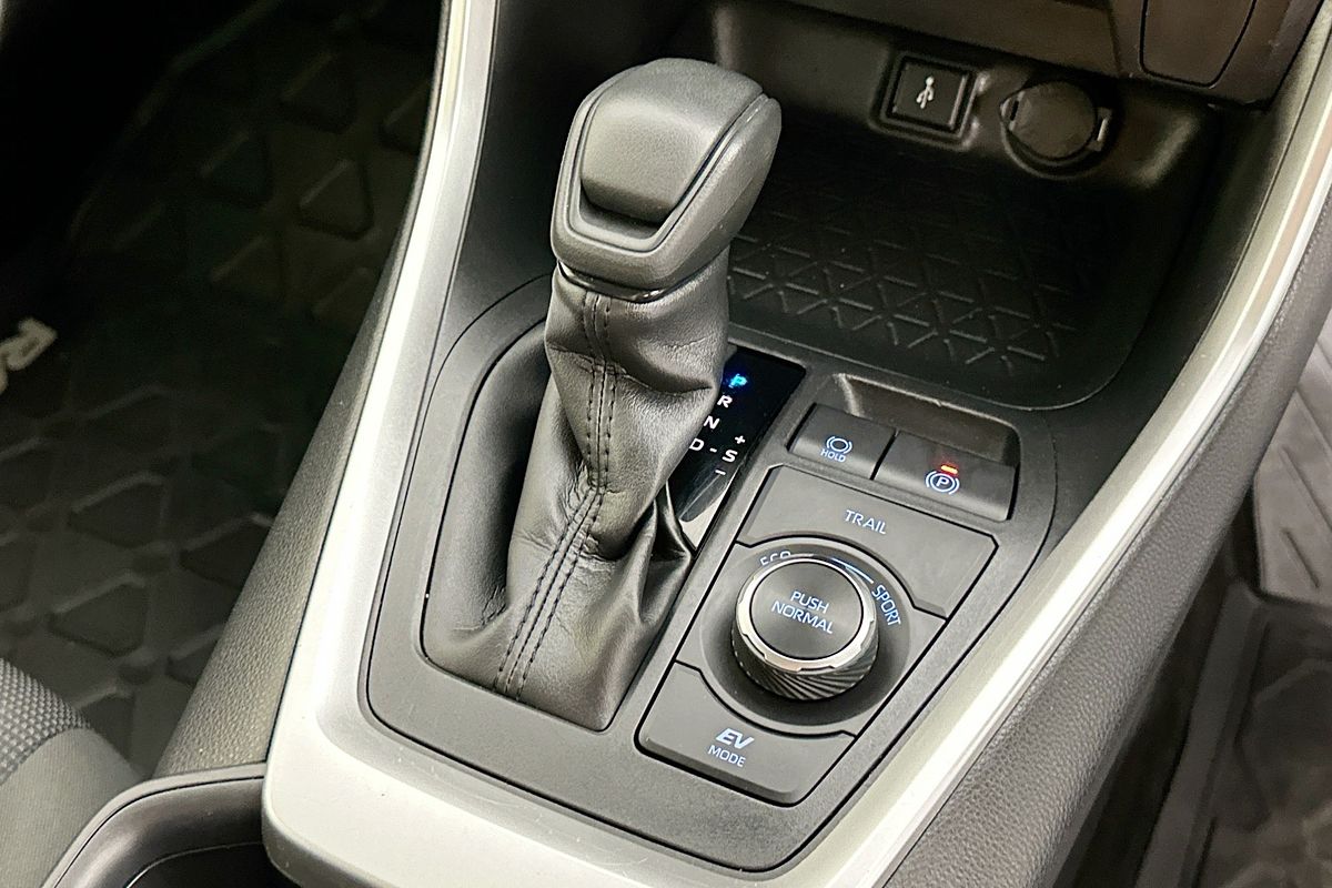 2021 Toyota RAV4 GX (AWD) HYBRID AXAH54R