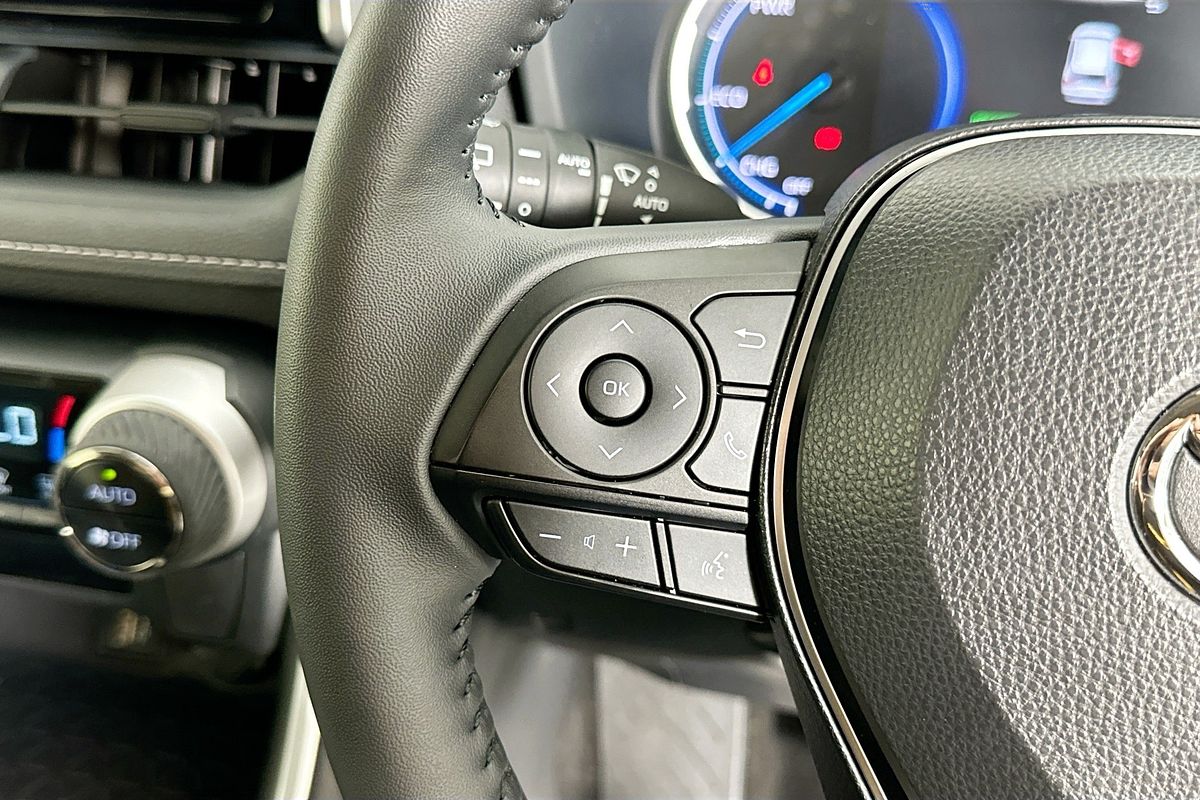 2025 Toyota RAV4 GX (2WD) HYBRID AXAH52R