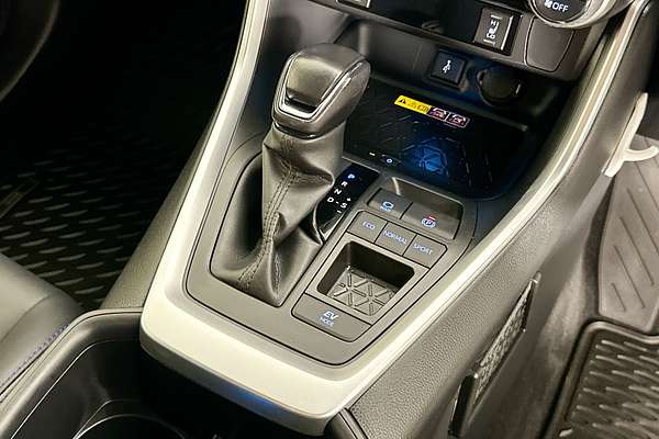 2022 Toyota RAV4 XSE (2WD) HYBRID AXAH52R