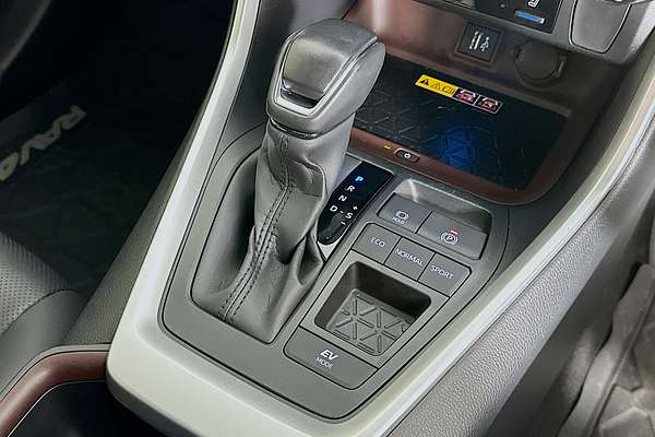 2023 Toyota RAV4 CRUISER (2WD) HYBRID AXAH52R