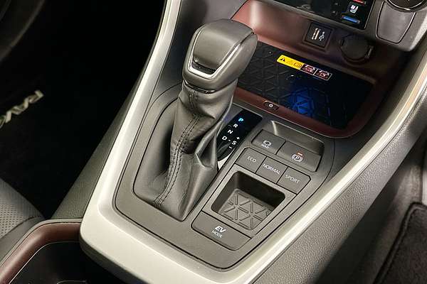 2025 Toyota RAV4 CRUISER (2WD) HYBRID AXAH52R