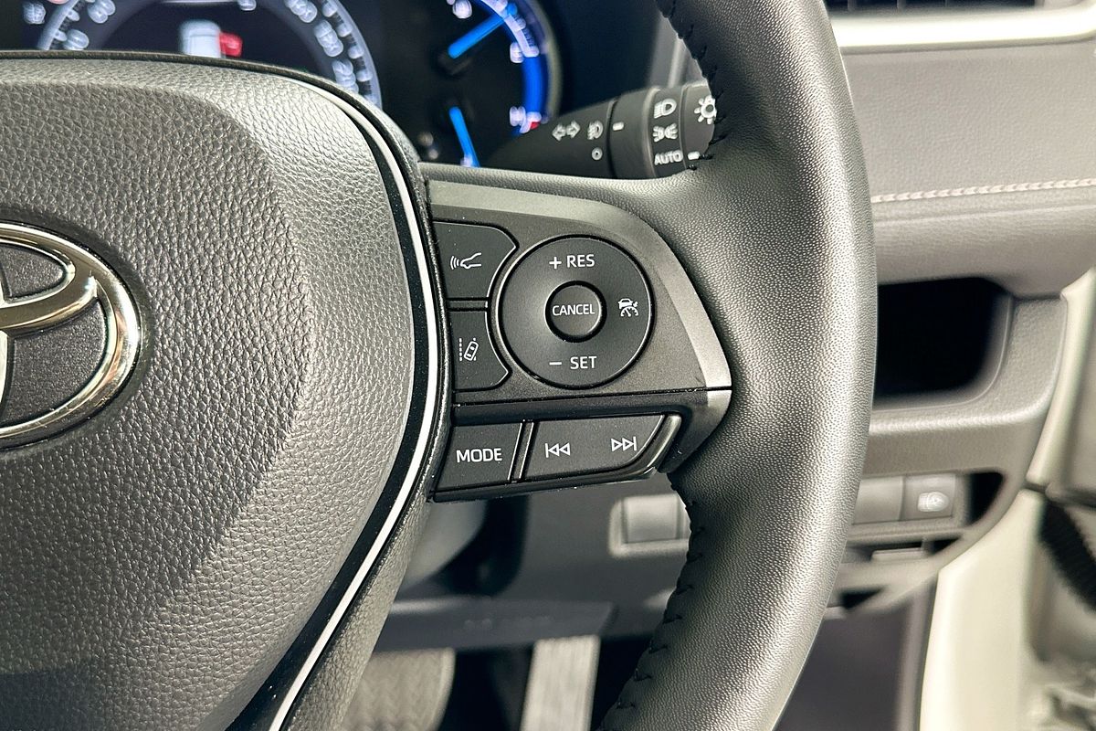 2024 Toyota RAV4 GX (2WD) HYBRID AXAH52R