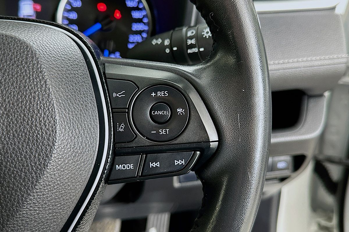 2020 Toyota RAV4 GX (AWD) HYBRID AXAH54R