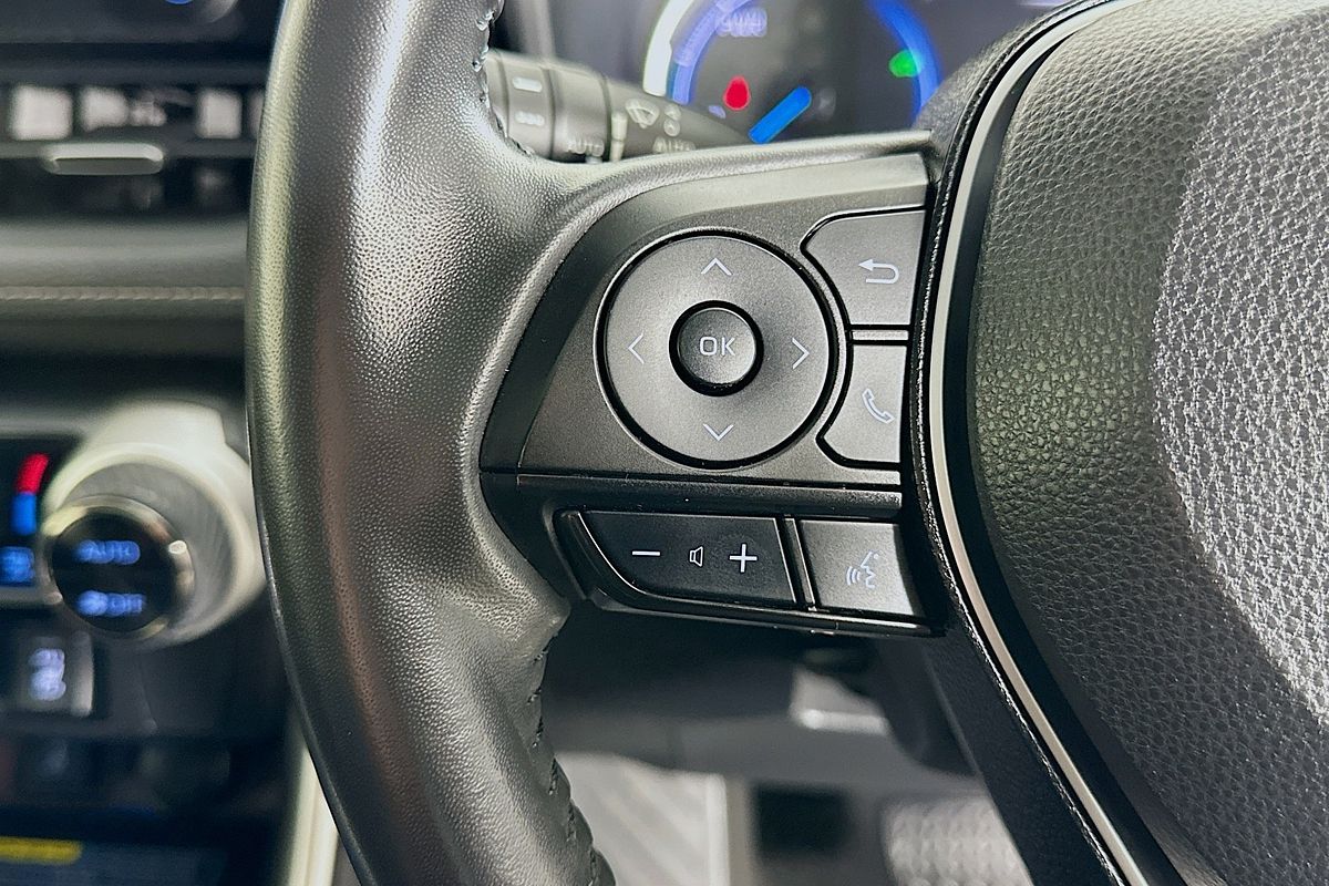 2020 Toyota RAV4 CRUISER (2WD) HYBRID AXAH52R