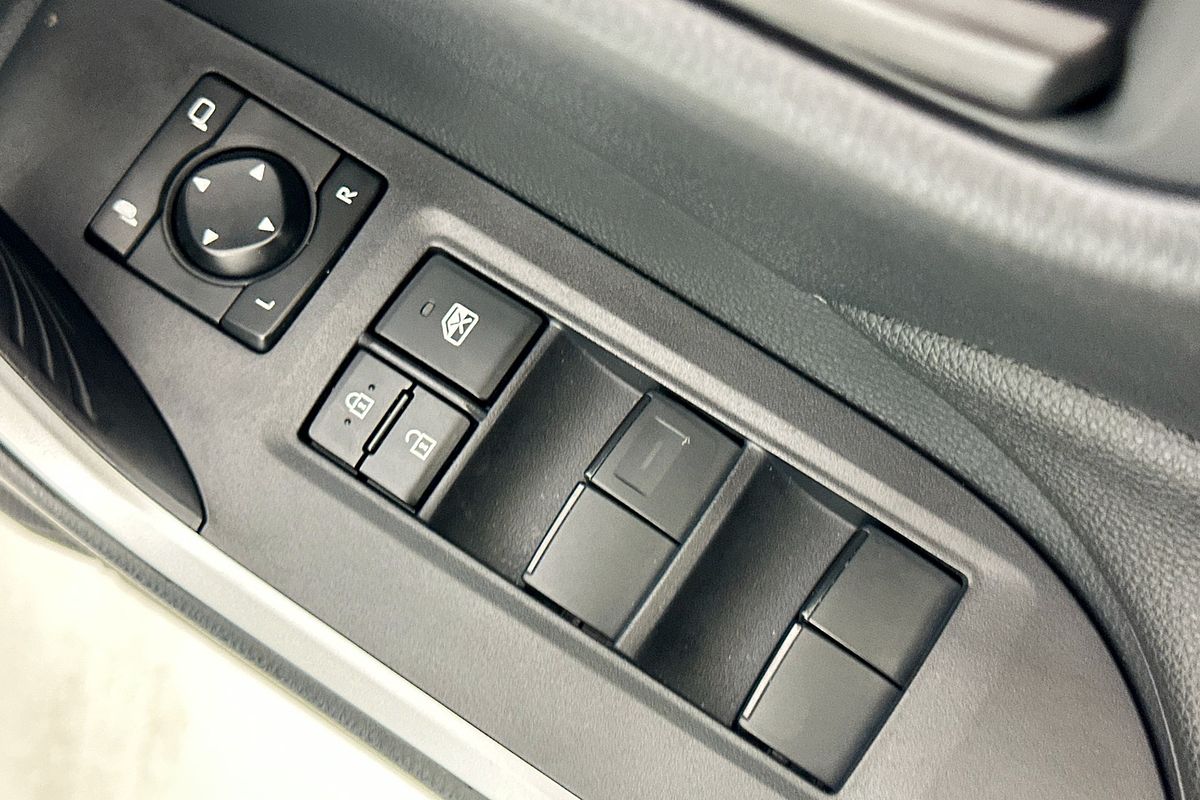 2025 Toyota RAV4 GX (2WD) HYBRID AXAH52R