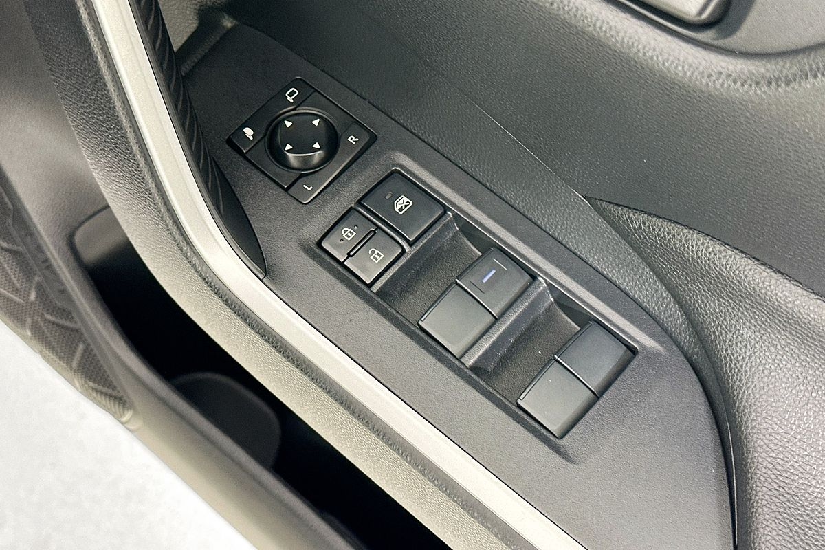 2024 Toyota RAV4 GX (2WD) HYBRID AXAH52R