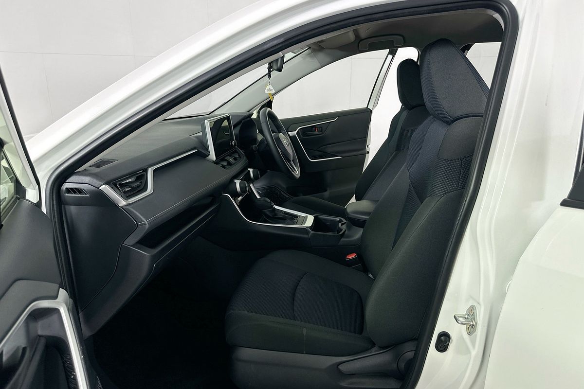 2024 Toyota RAV4 GX (2WD) MXAA52R