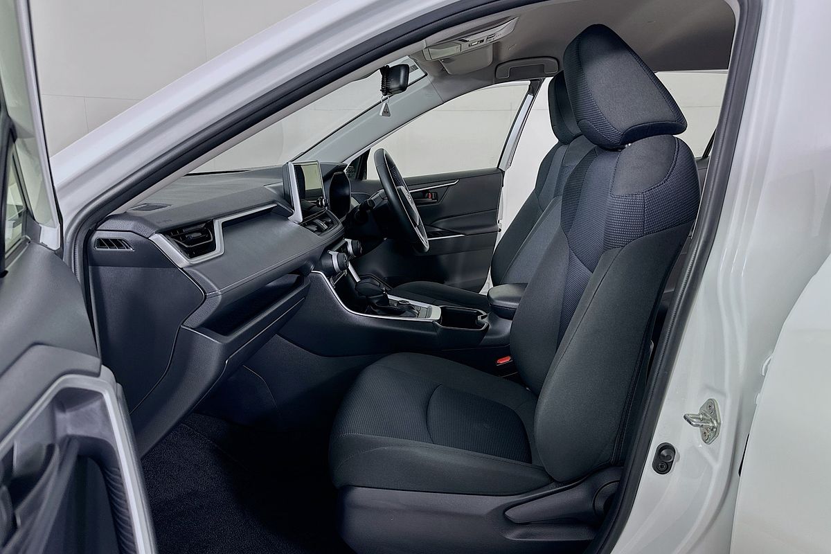 2024 Toyota RAV4 GX (AWD) HYBRID AXAH54R