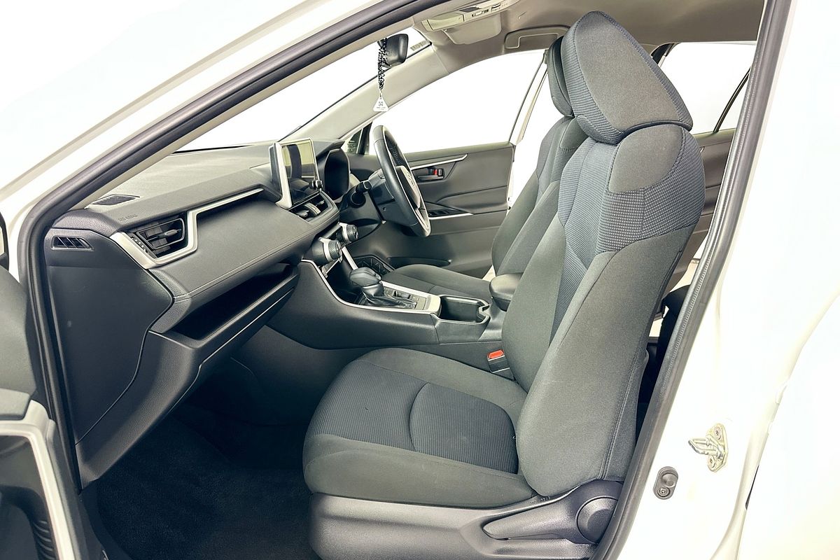 2024 Toyota RAV4 GX (2WD) HYBRID AXAH52R