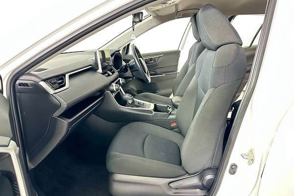 2024 Toyota RAV4 GX (2WD) HYBRID AXAH52R