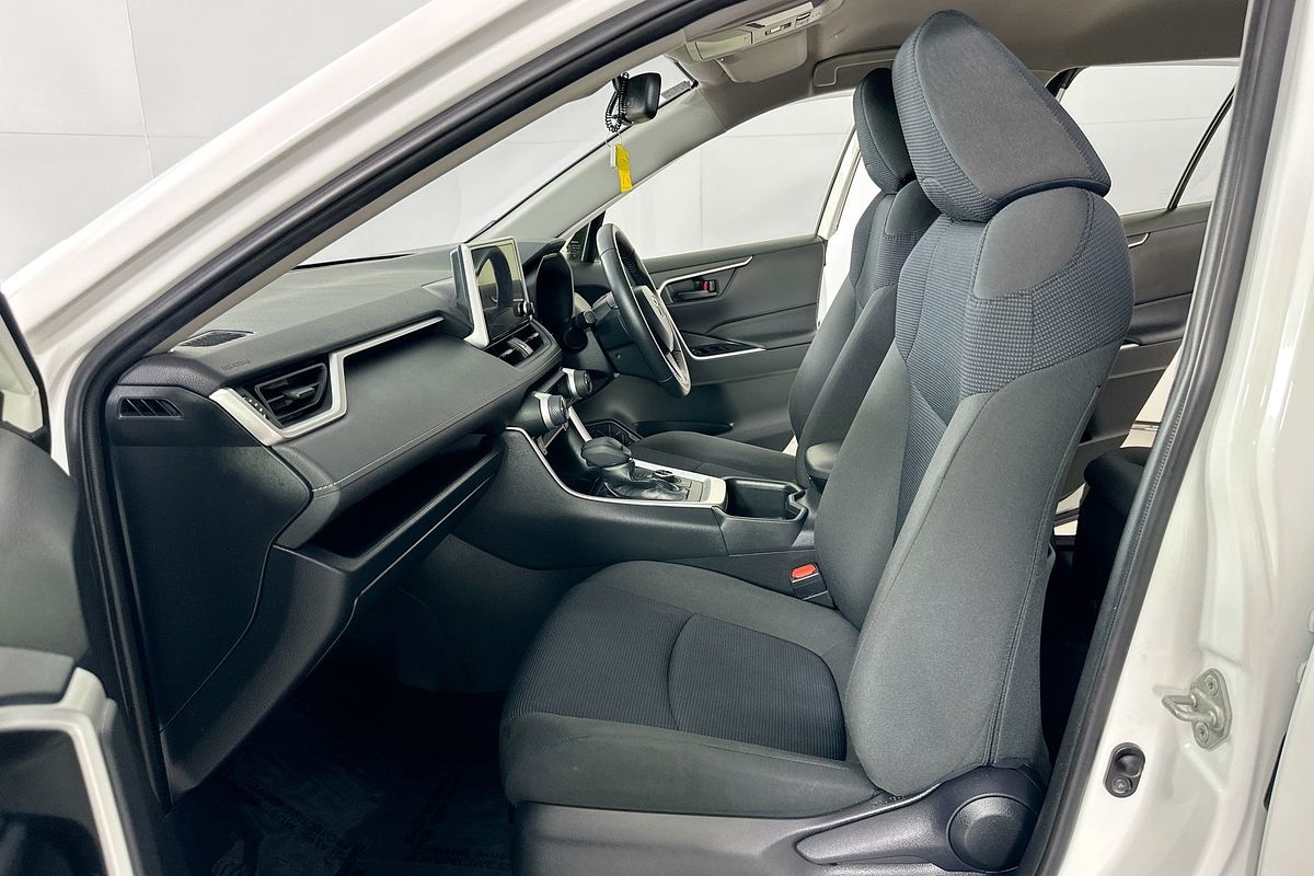 2024 Toyota RAV4 GX (AWD) HYBRID AXAH54R