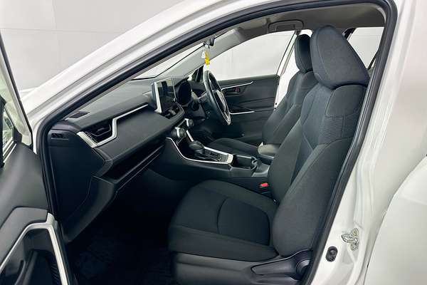 2024 Toyota RAV4 GX (2WD) HYBRID AXAH52R