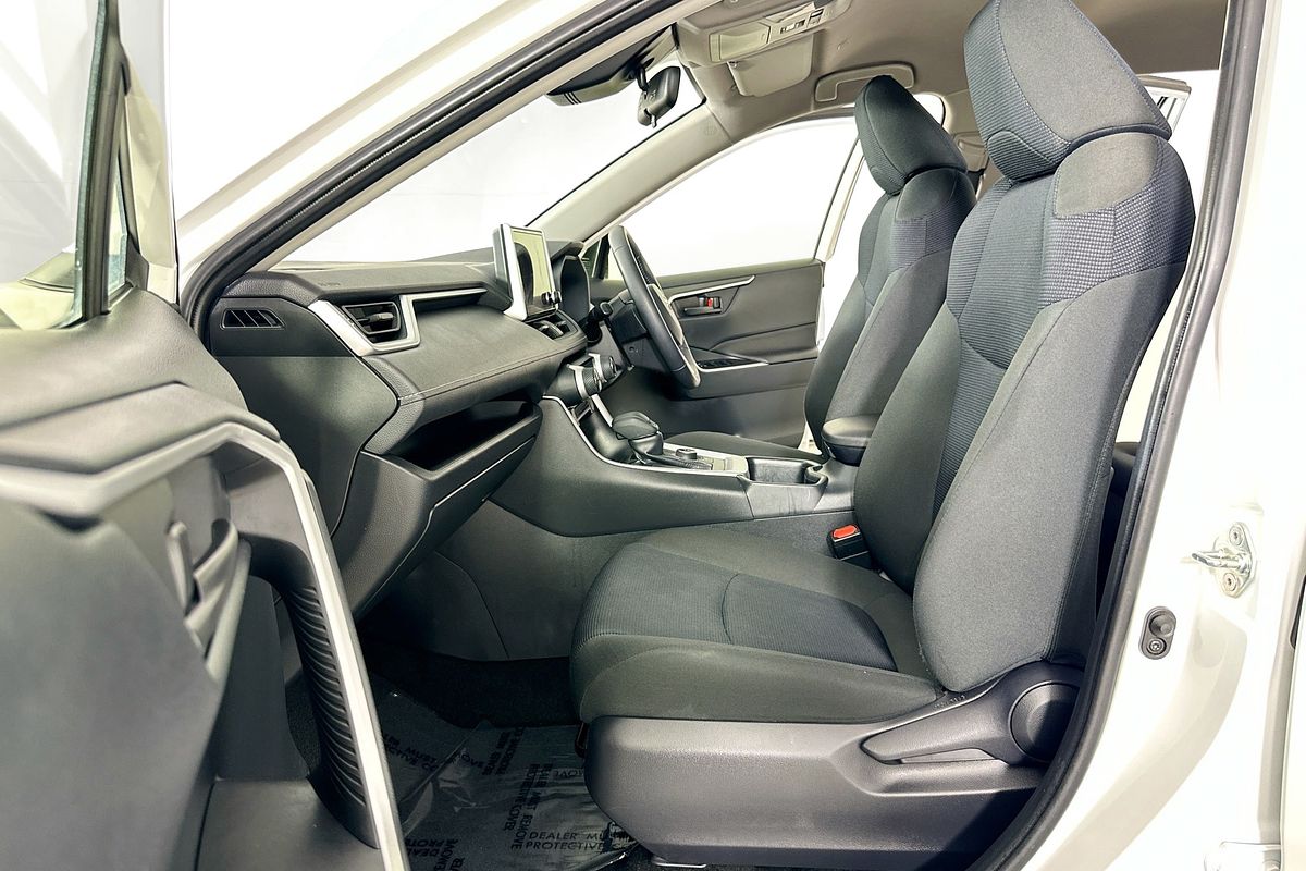 2024 Toyota RAV4 GX (AWD) HYBRID AXAH54R