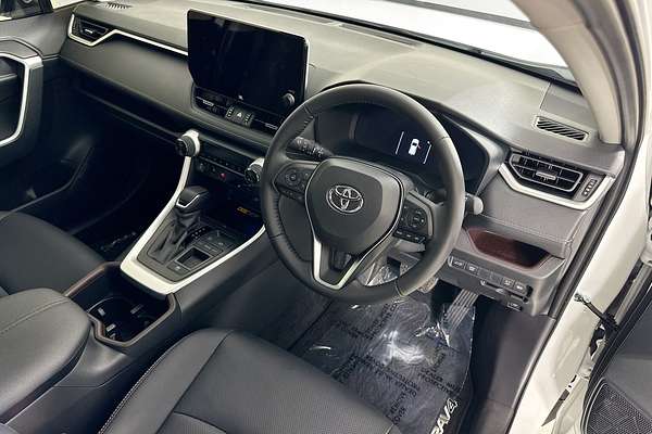 2025 Toyota RAV4 CRUISER (2WD) HYBRID AXAH52R