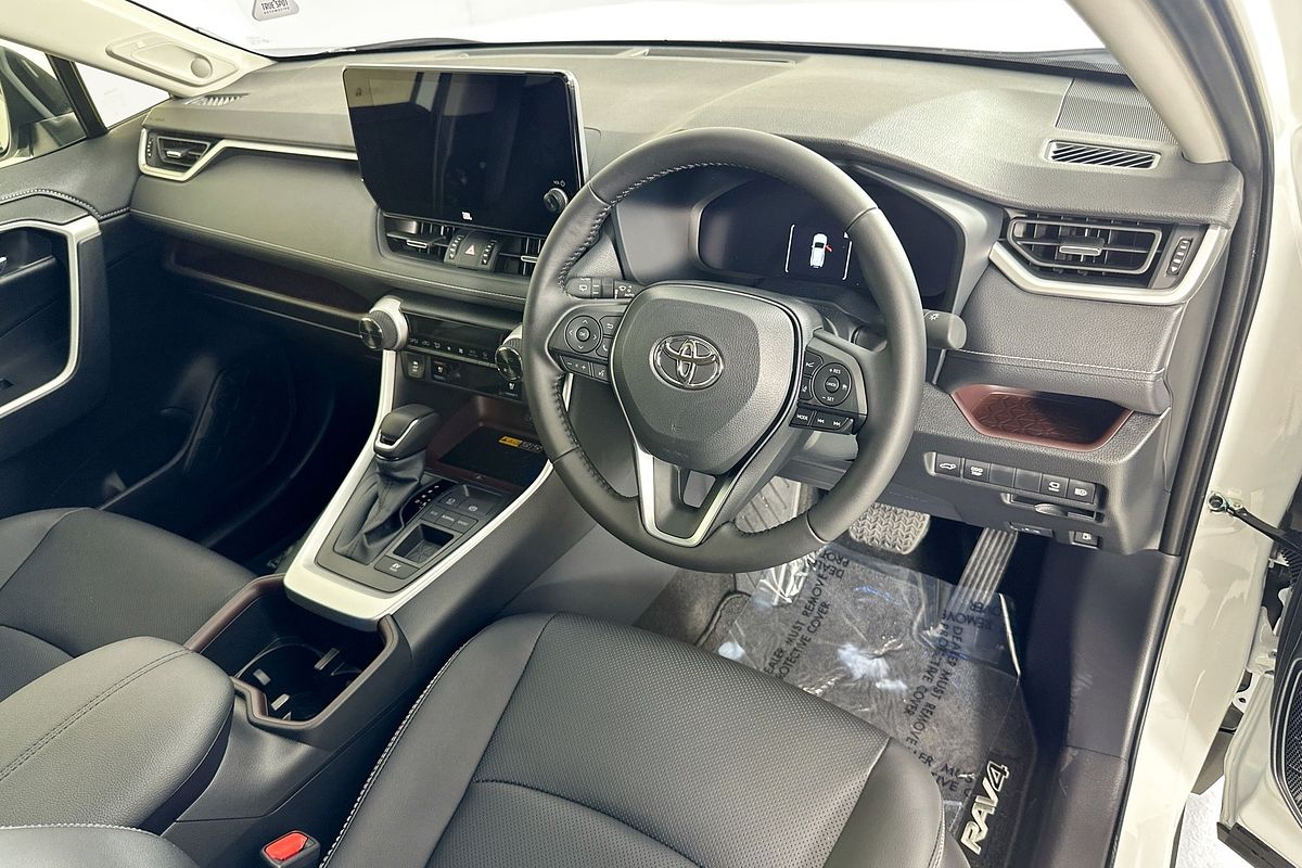 2025 Toyota RAV4 CRUISER (2WD) HYBRID AXAH52R