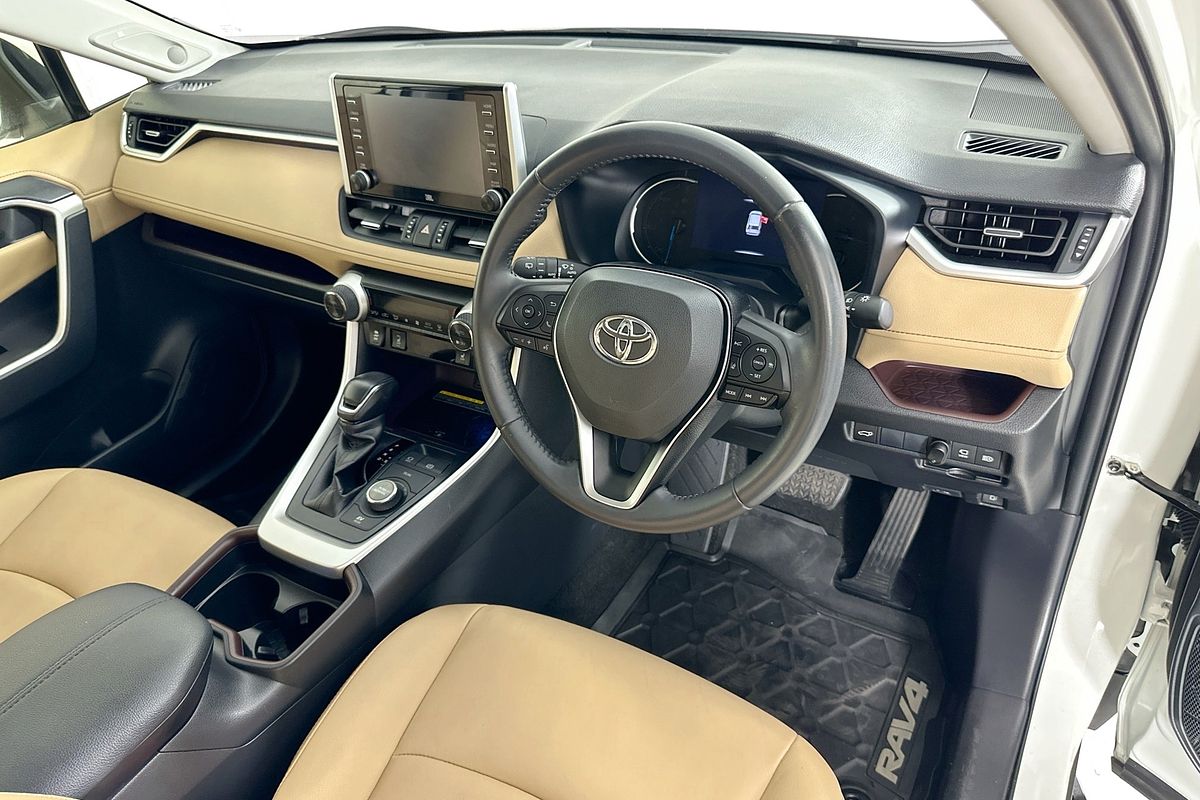 2019 Toyota RAV4 CRUISER (2WD) HYBRID AXAH52R