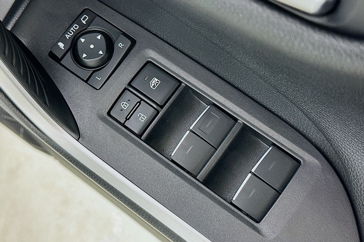 2022 Toyota RAV4 CRUISER (2WD) HYBRID AXAH52R
