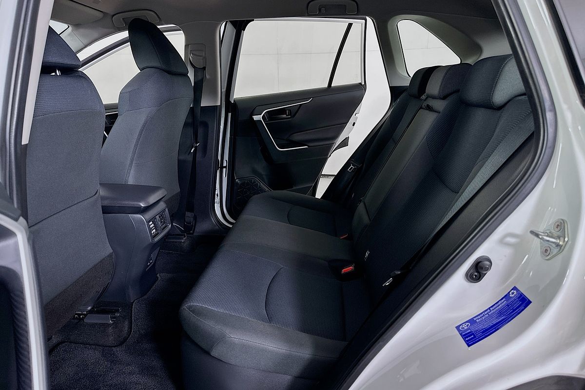 2024 Toyota RAV4 GX (AWD) HYBRID AXAH54R