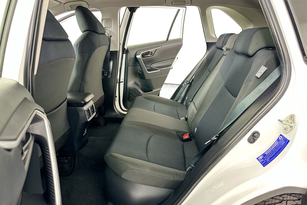 2024 Toyota RAV4 GX (AWD) HYBRID AXAH54R