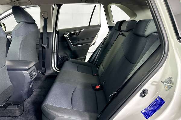 2025 Toyota RAV4 GX (2WD) HYBRID AXAH52R