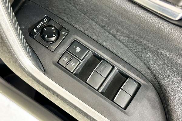 2021 Toyota RAV4 CRUISER (2WD) HYBRID AXAH52R