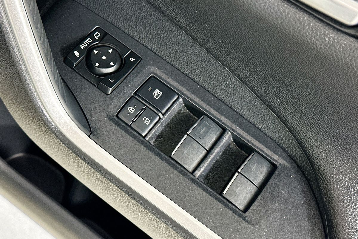 2022 Toyota RAV4 CRUISER (2WD) HYBRID AXAH52R