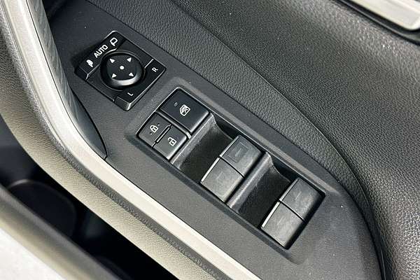 2022 Toyota RAV4 CRUISER (2WD) HYBRID AXAH52R