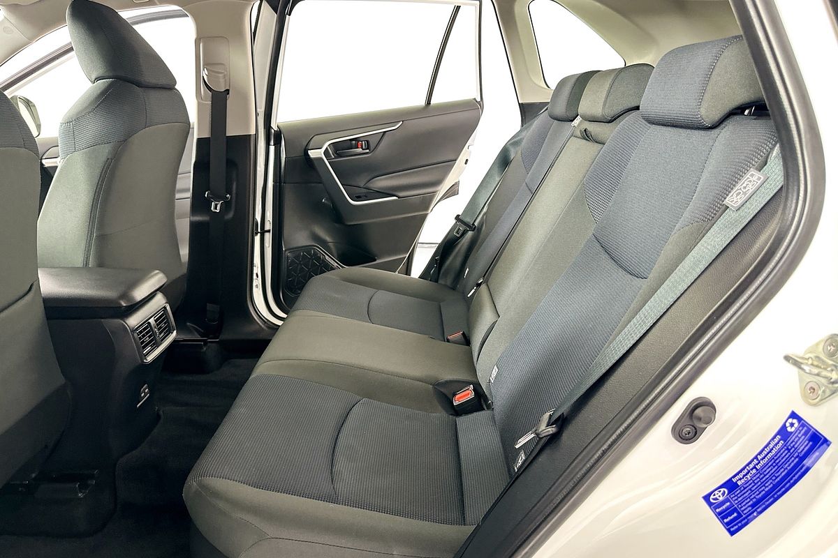 2024 Toyota RAV4 GX (2WD) HYBRID AXAH52R