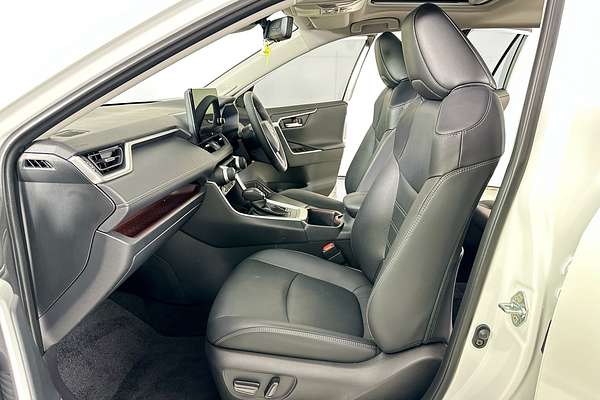 2025 Toyota RAV4 CRUISER (2WD) HYBRID AXAH52R