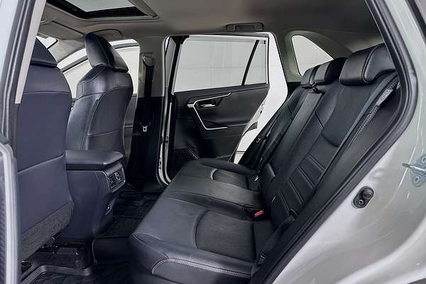 2022 Toyota RAV4 CRUISER (2WD) HYBRID AXAH52R